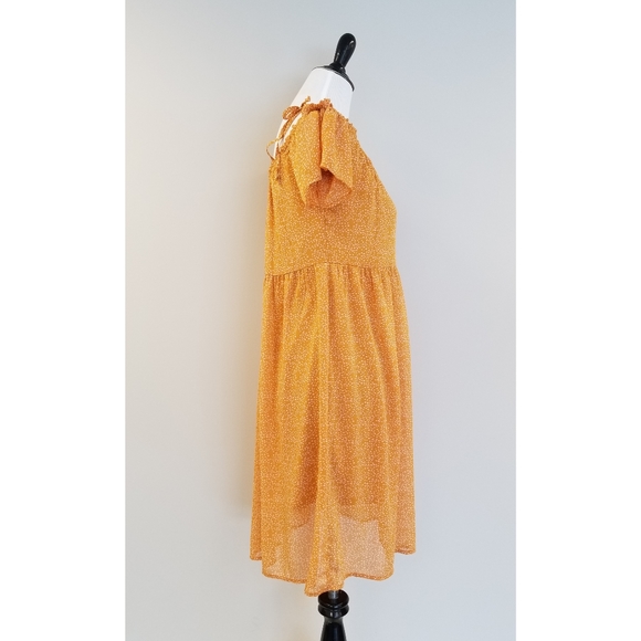 Summer Dress - Picture 5 of 6